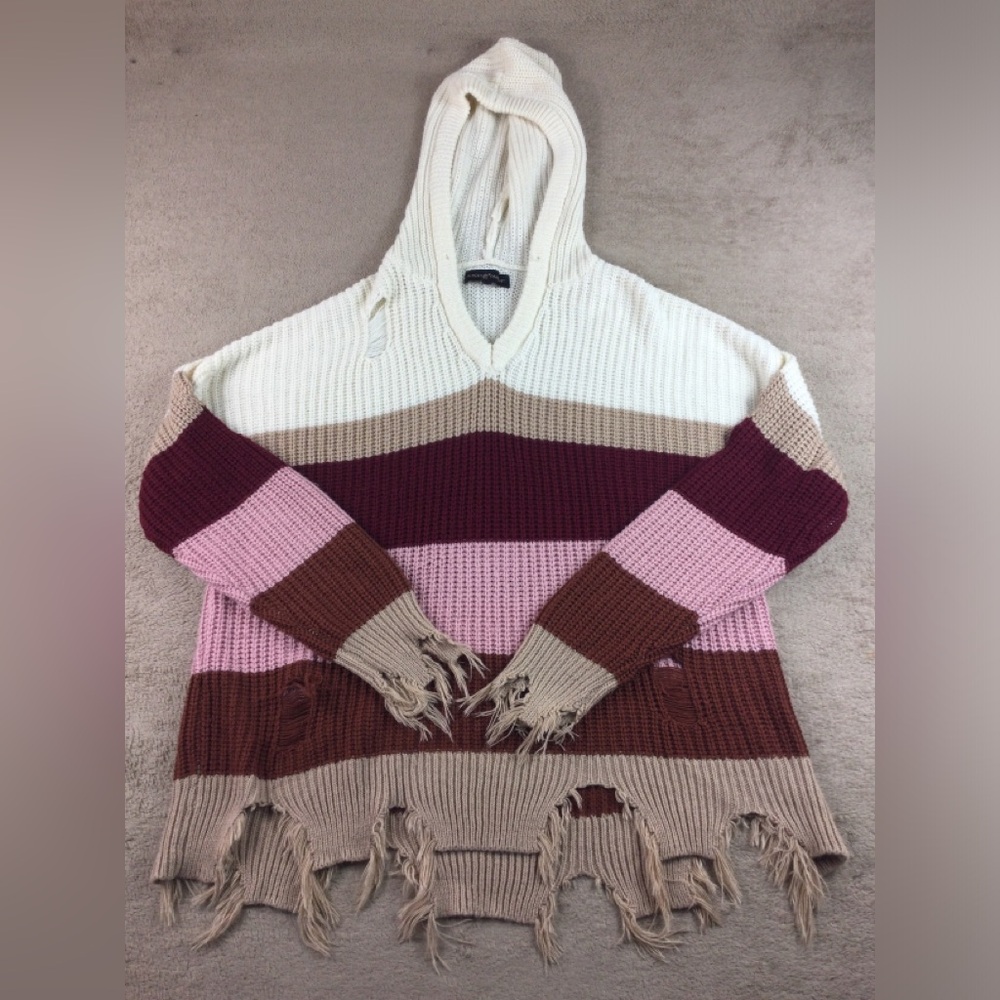 Almost Famous Sweater Juniors Size L/XL Hot Topic